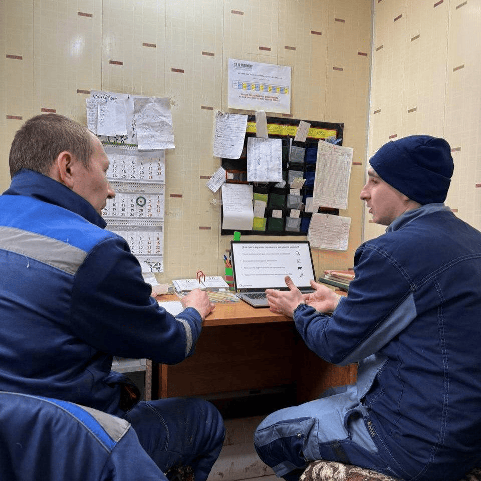 Специалисты ЦЕНТРПЛЕМ провели выездной формат тренинга по искусственному осеменению в Свердловской области