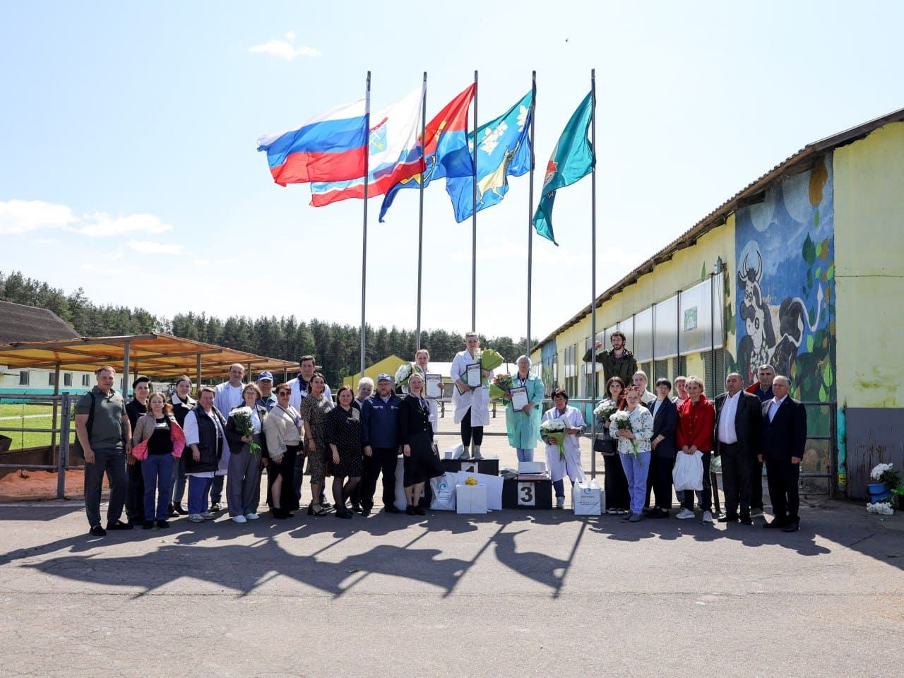 Определены лучшие техники-биологи Ленинградской области на 37-м районном конкурсе